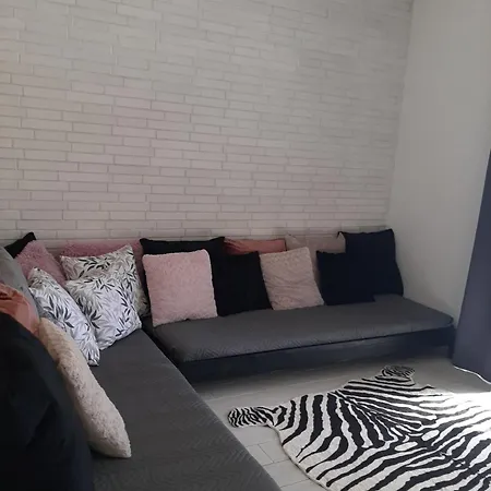 Charming Olhos De Agua Apartment